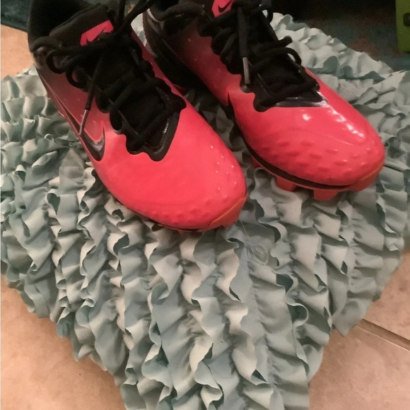 NIKE~PINK~FAST FLEX CLEATS~SIZE 6 - Picture 5 of 7